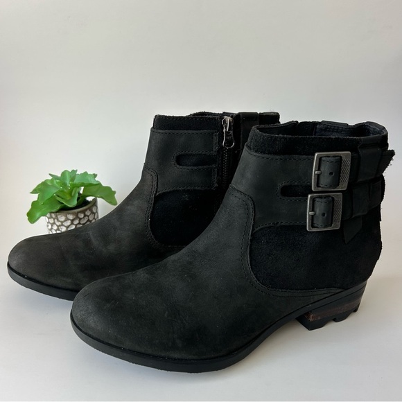 Sorel Waterproof Black Leather Suede Buckled Lolla Ankle Boots Size 9 - Picture 10 of 13